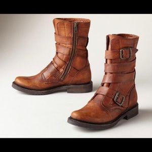 Frye Veronica Tanker Boots, Cognac (size 9)